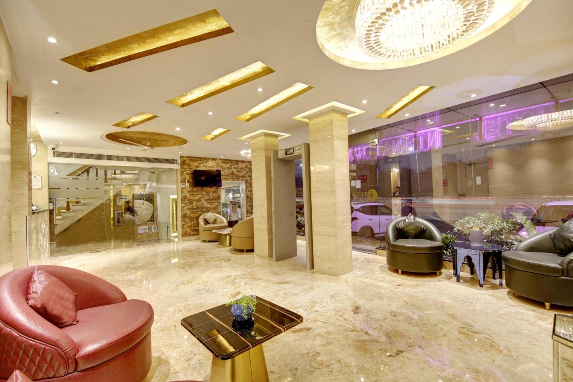 Hotel Delhi 37 By Star Group Near Delhi Airport New Delhi Exterior photo
